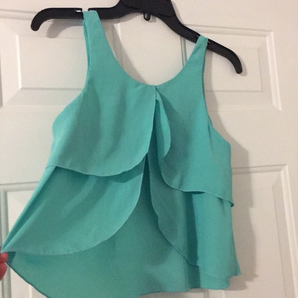 Crop top - Picture 2 of 2